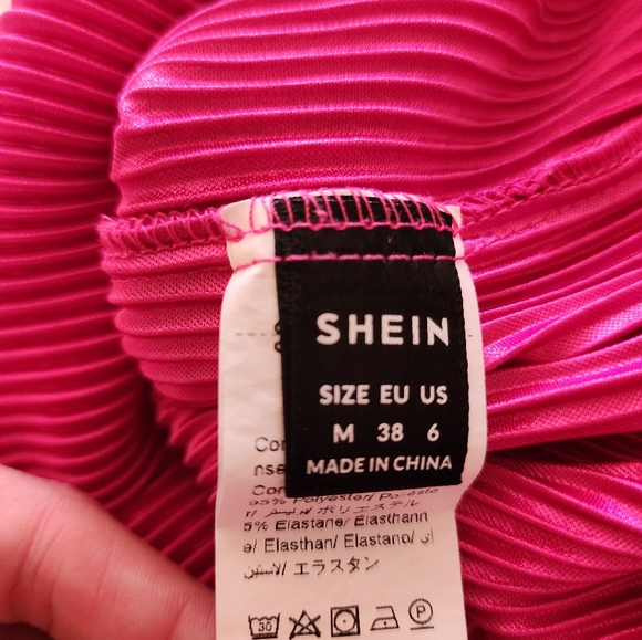 Pink Ribbed Halter Dress - Picture 4 of 4